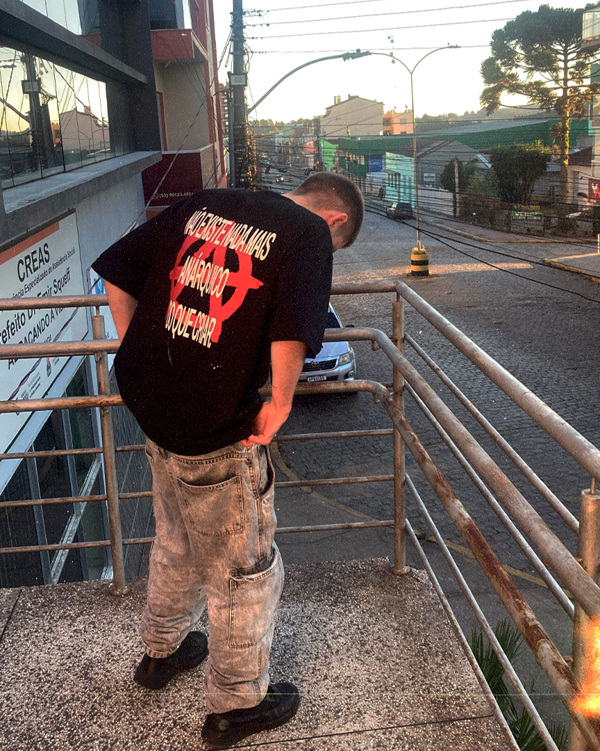 CAMISETA ANARQUIA